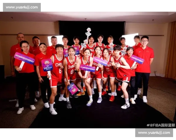 女篮狂胜 113 分引争议：专家称对手为旅游队，胜利含金量几何？