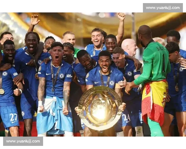 帕尔默 8.6 分闪耀！切尔西锋霸诠释全能中场标杆