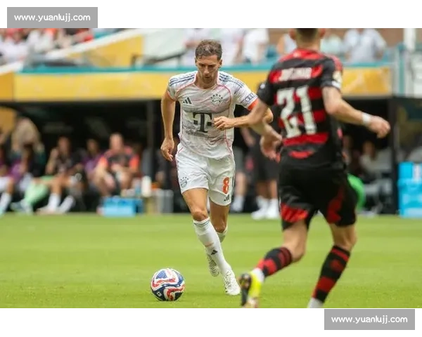 格雷茨卡闪击世界波 + 9.8 分！拜仁中场教科书级表现
